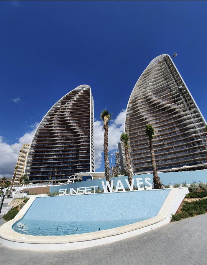 Sunset Waves Benidorm Apartment Ngoại thất bức ảnh